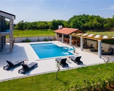 Villa Attractive *