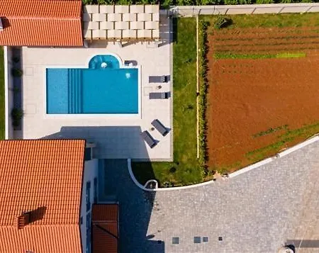 Attractive Villa