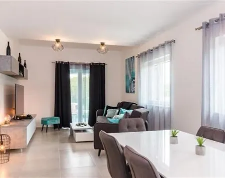 Villa Attractive