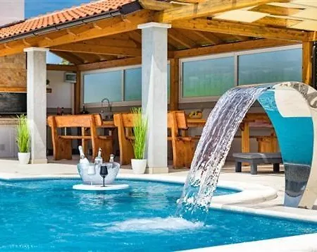 Attractive Villa